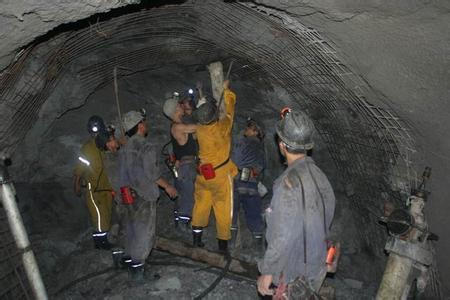 济南工程爆破中的危险因素分析以及应对工程爆破危险的措施